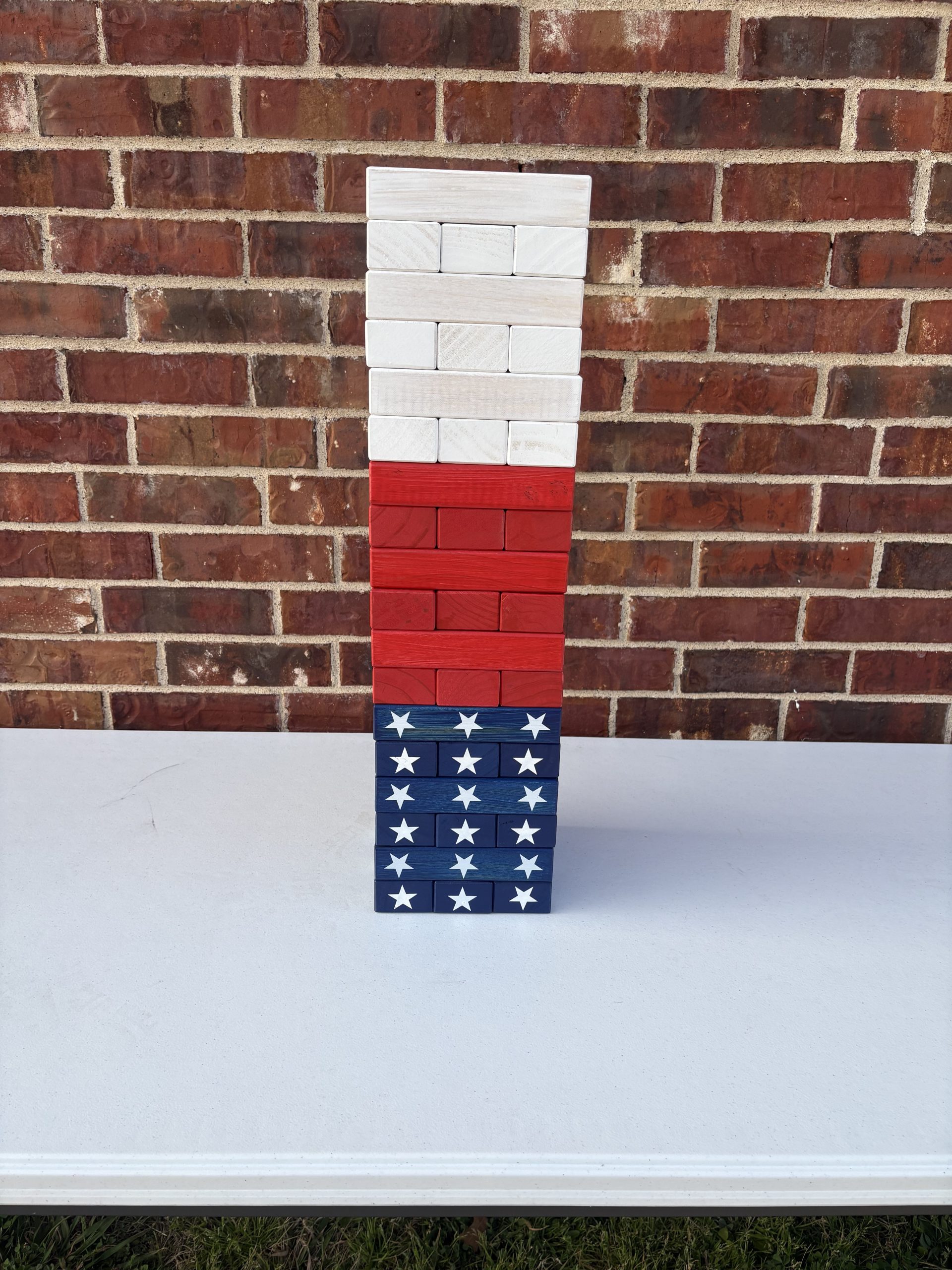 giant wood stacking game (2) giant wood stacking game (2)